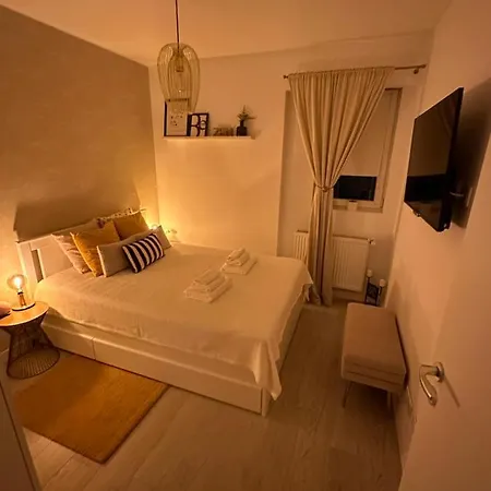 Boutique Apartment *